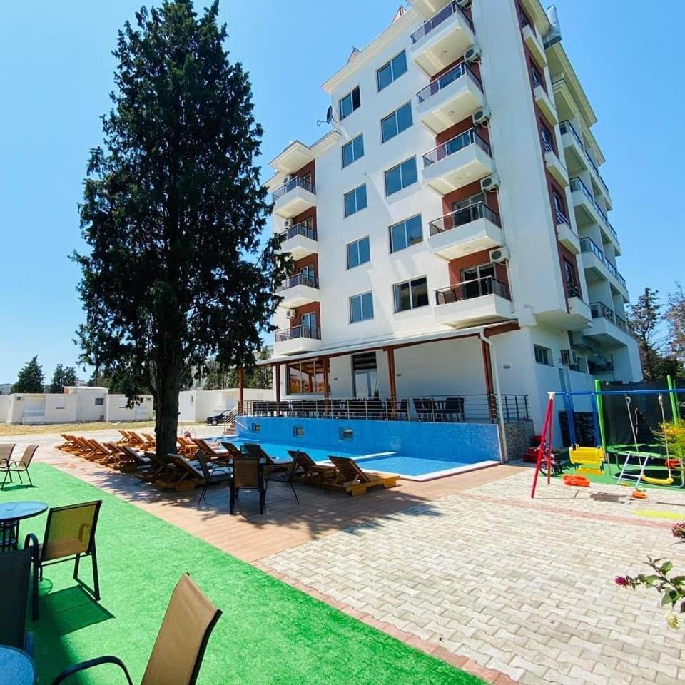 Hotel Hoti II Rizo Ulcinj Velika Plaza Kültér fotó